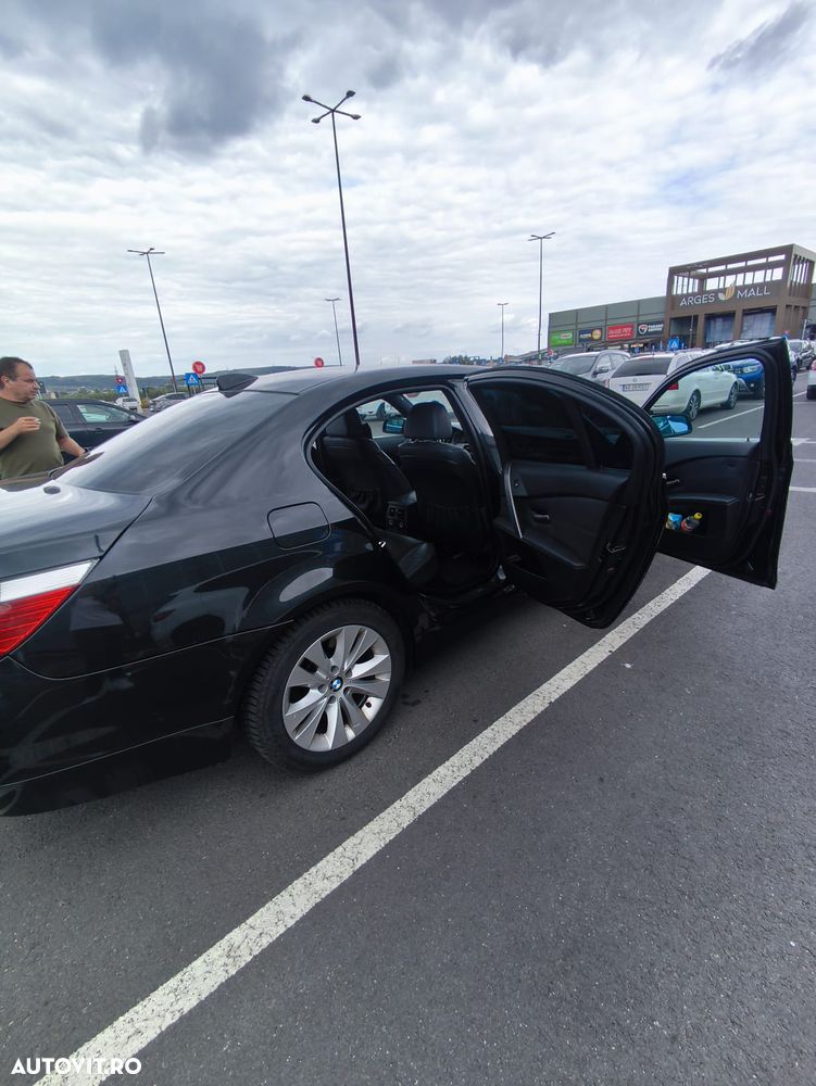 BMW Seria 5 520d - 7