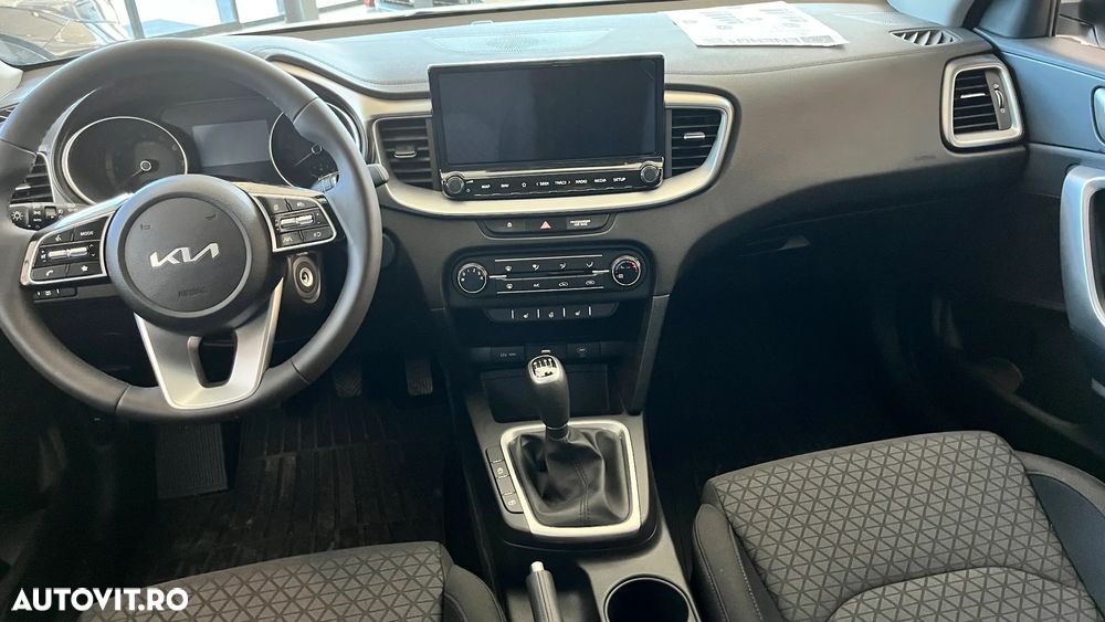 Kia Ceed 1.5 T-GDI 6MT Best - 6
