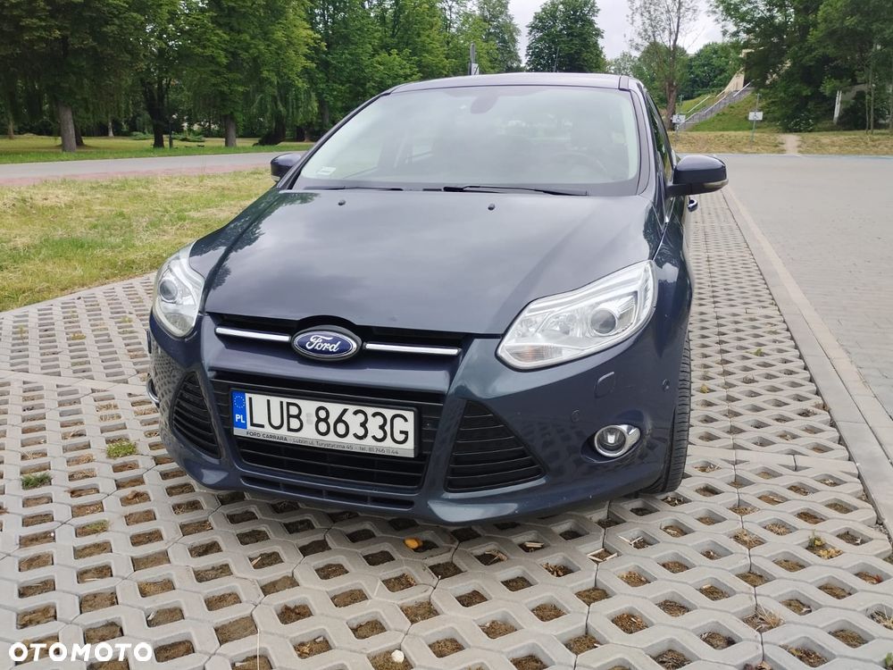 Ford Focus ver-1-6-ecoboost-titanium - 1