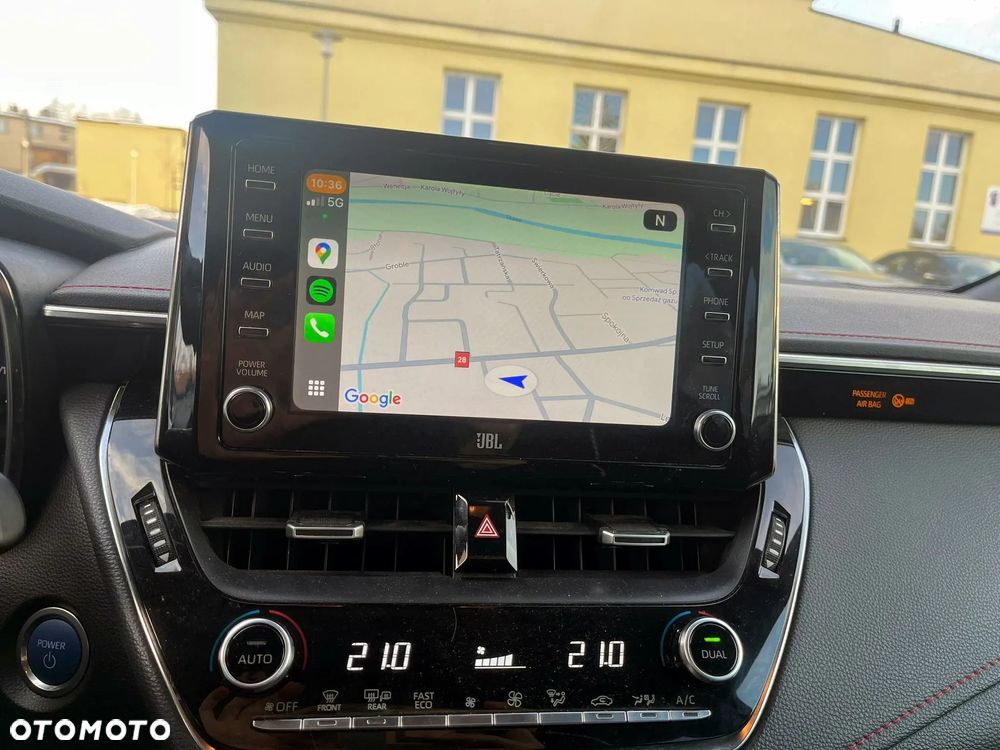 Toyota Corolla 2.0 Hybrid GR Sport Dynamic - 17