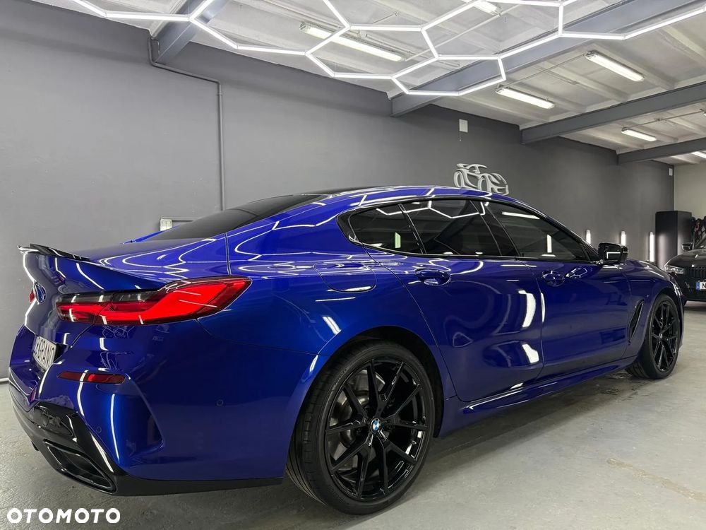 BMW Seria 8 - 9
