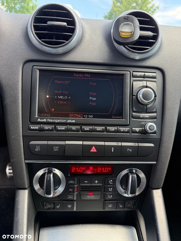 Audi A3 Sportback 2.0 TDI DPF quattro S line Sportpaket plus - 23