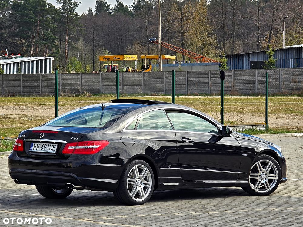 Mercedes-Benz Klasa E - 7