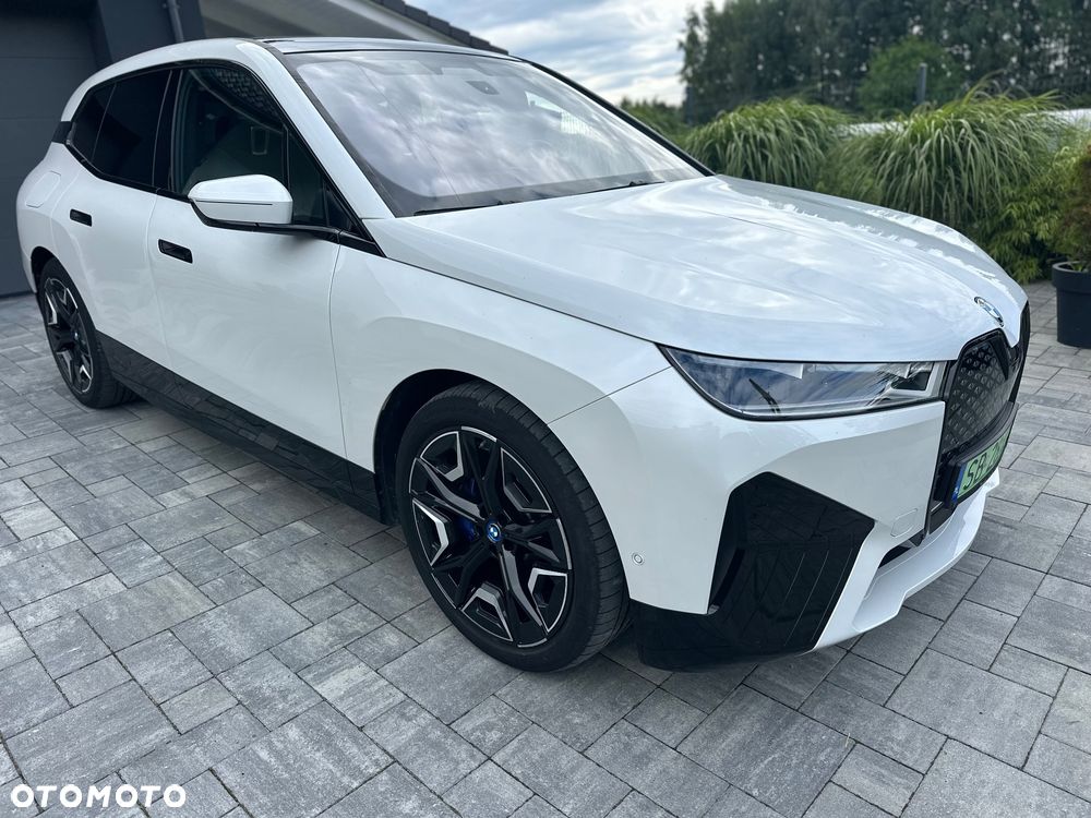 BMW iX xDrive40 76.6kWh Signature - 7