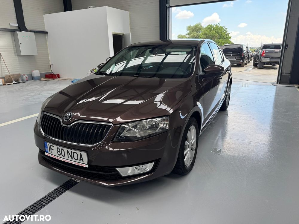 Skoda Octavia 2.0 TDI Style - 3