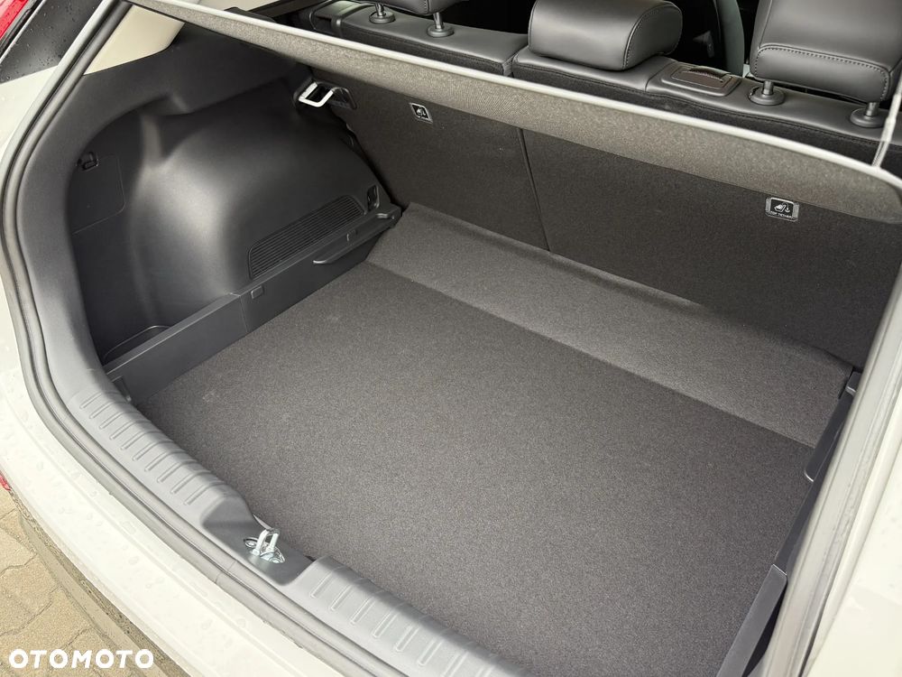 Kia Niro 1.6 GDI Hybrid L - 28