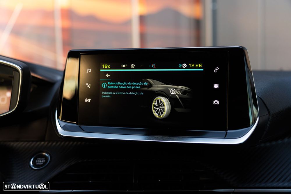 Peugeot e-208 Active Pack - 15