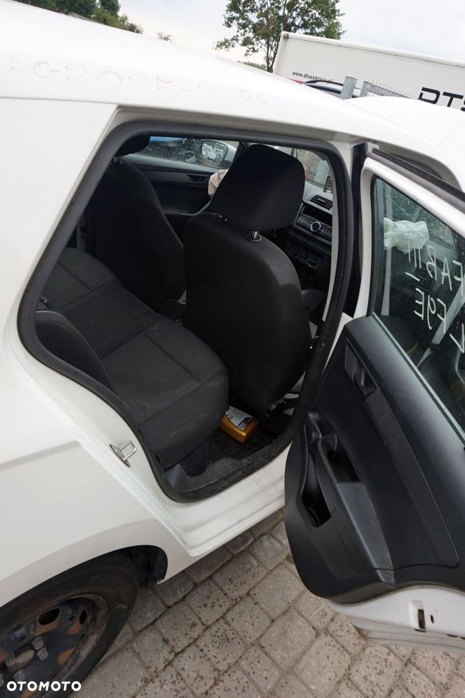SKODA FABIA III NJ3 5D HB 2016 LF9E 1.0 12V CHYA 60KM QAC BIAŁY na części - 13