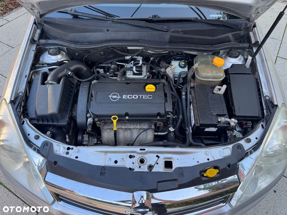Opel Astra 1.6 Enjoy - 15
