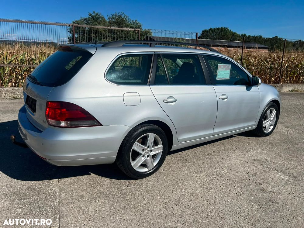 Volkswagen Golf - 3