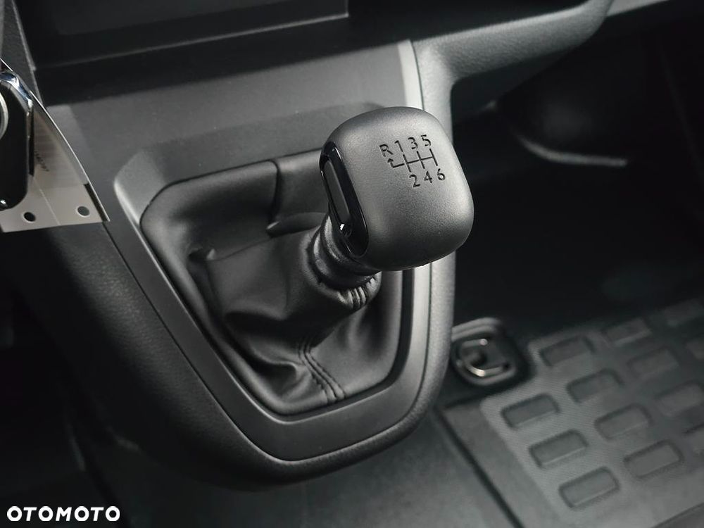 Opel Vivaro 2.0 CDTI Extra Long 3,1t - 22