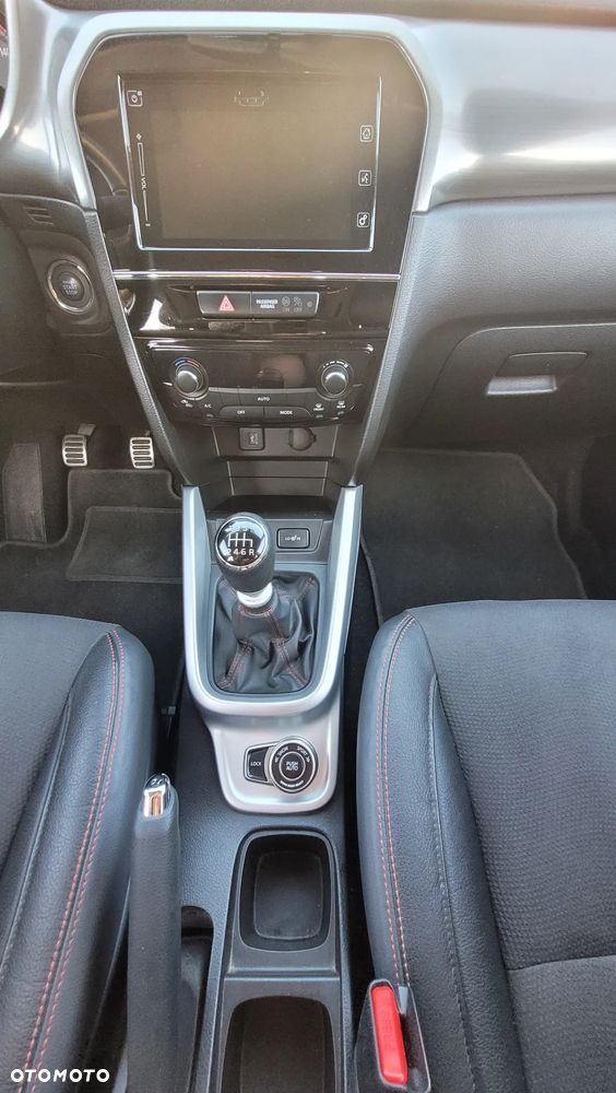 Suzuki Vitara 1.4 Boosterjet Allgrip S - 17