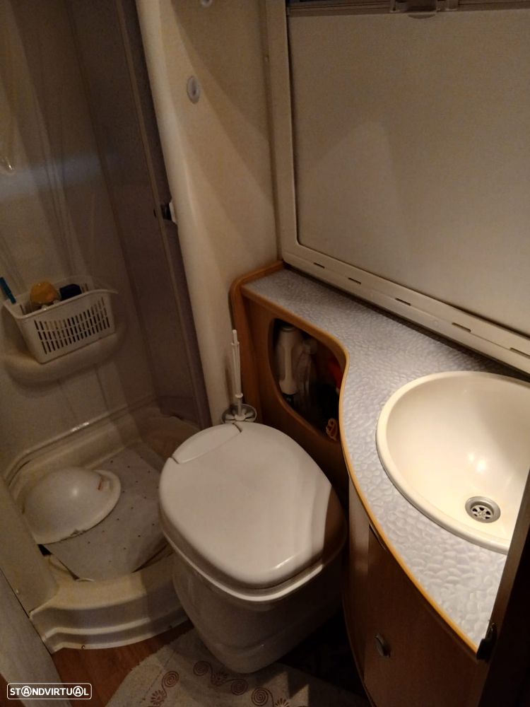 Challenger 311 Fiat Ducato - 15