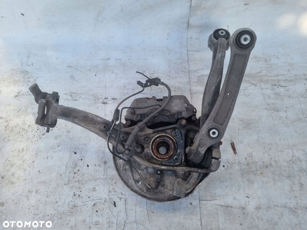 SQ5 80A Q5 ZWROTNICA PIASTA WAHACZE PRAWA PRAWY PRZÓD 80A407560 - 2