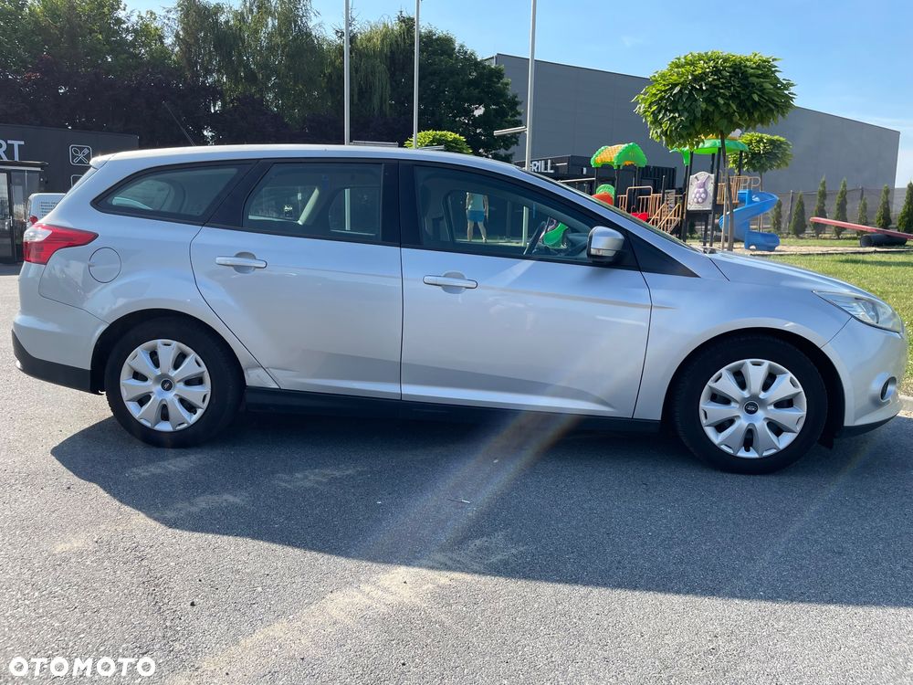 Ford Focus 1.6 TDCi Trend - 4
