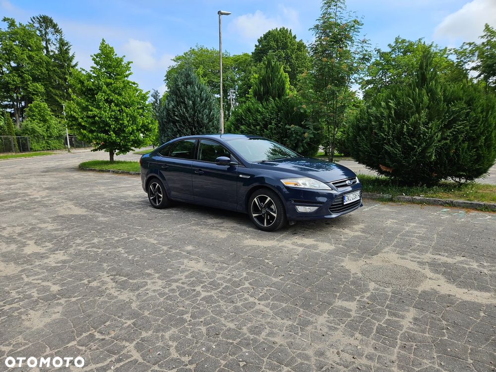 Ford Mondeo 2.0 Ambiente - 19