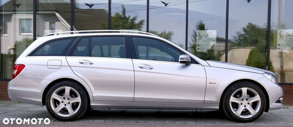 Mercedes-Benz Klasa C 180 BlueEFFICIENCY 7G-TRONIC Elegance - 17