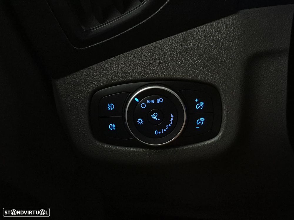 Ford Transit Connect L2 - 2023 | GARANTIA | NACIONAL - LONGA - 17
