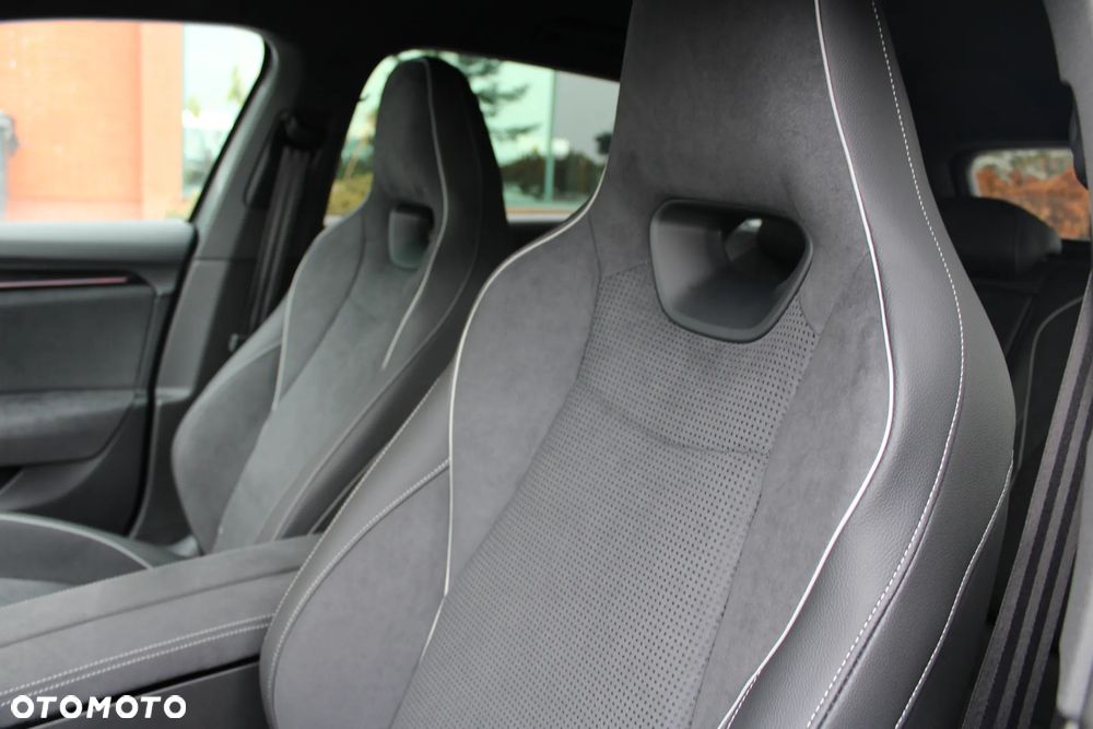 Skoda Superb 2.0 TDI SCR 4x4 Sportline DSG - 8