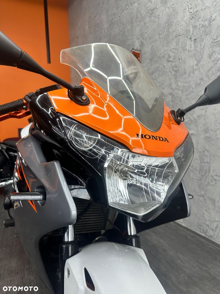 Honda CBR - 12