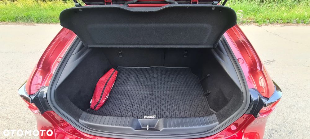 Mazda 3 e-SKYACTIV-G 122 M HYBRID HOMURA - 15