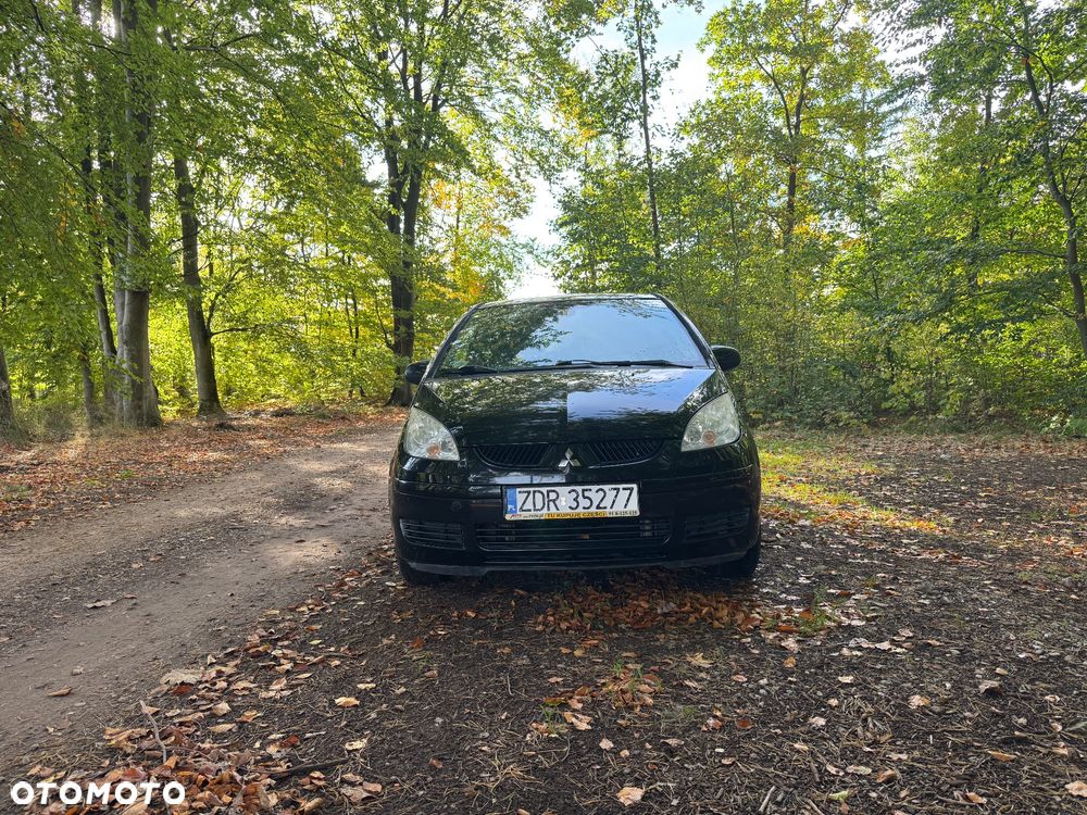 Mitsubishi Colt 2007 photo 2
