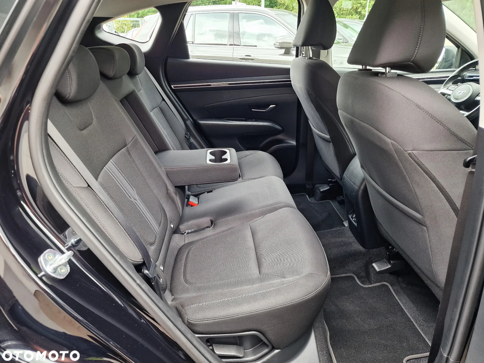 Hyundai Tucson 1.6 CRDi 48V-Hybrid 2WD DCT Select - 23