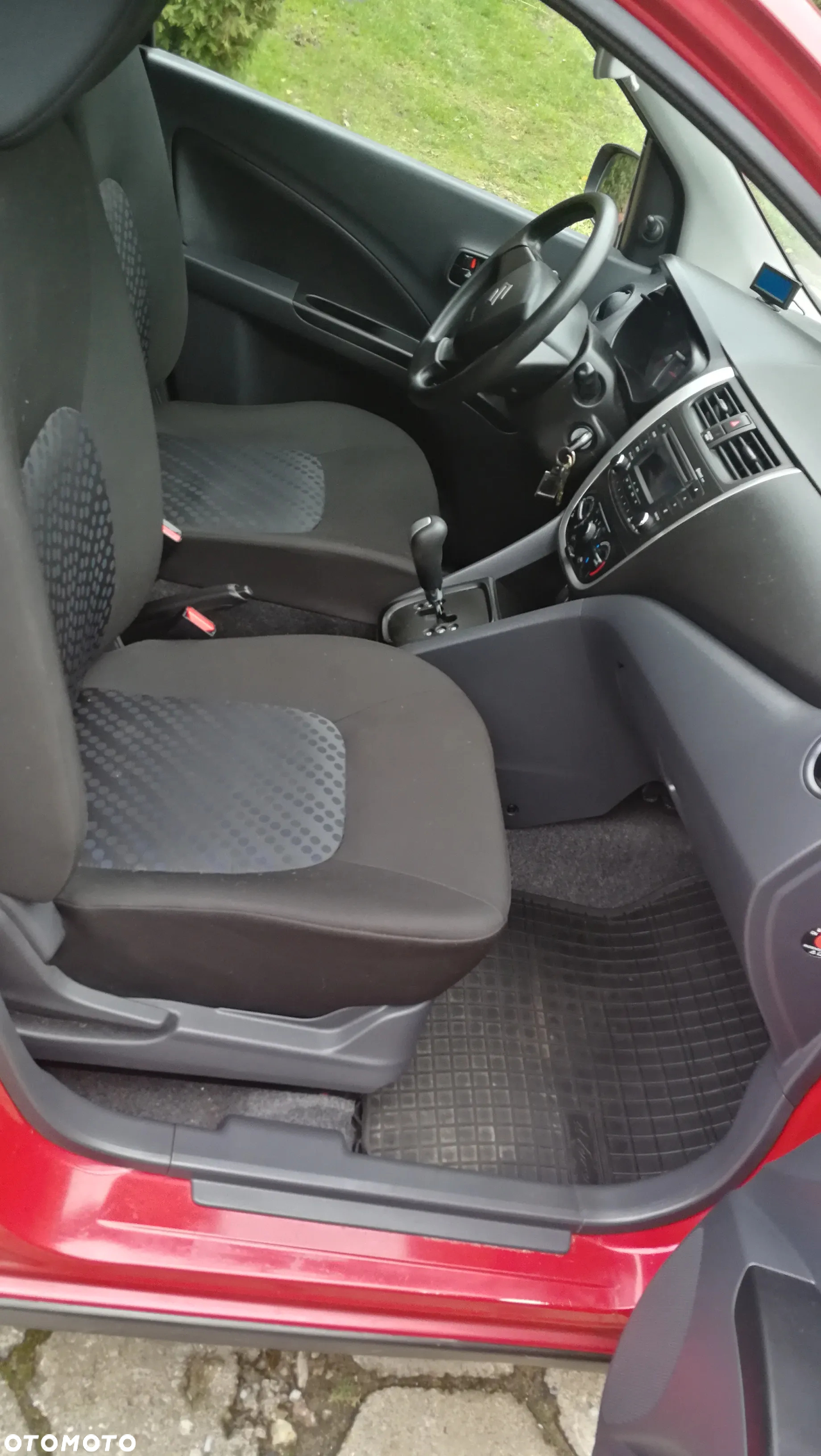 Suzuki Celerio 1.0 Comfort AGS - 10