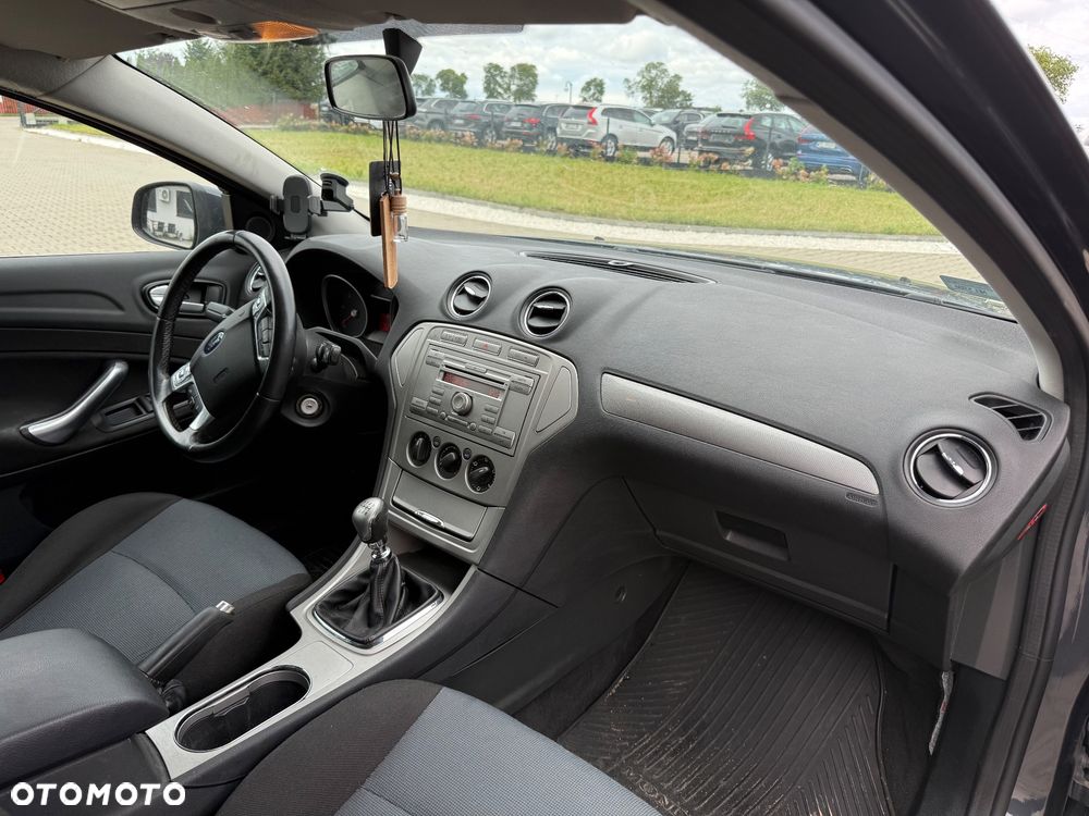 Ford Mondeo SW 1.8 TDCi Ambiente - 6