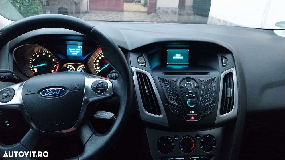 Ford Focus 1.0 EcoBoost ST-Line - 6