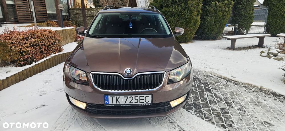 Skoda Octavia 2.0 TDI DSG Ambition - 29