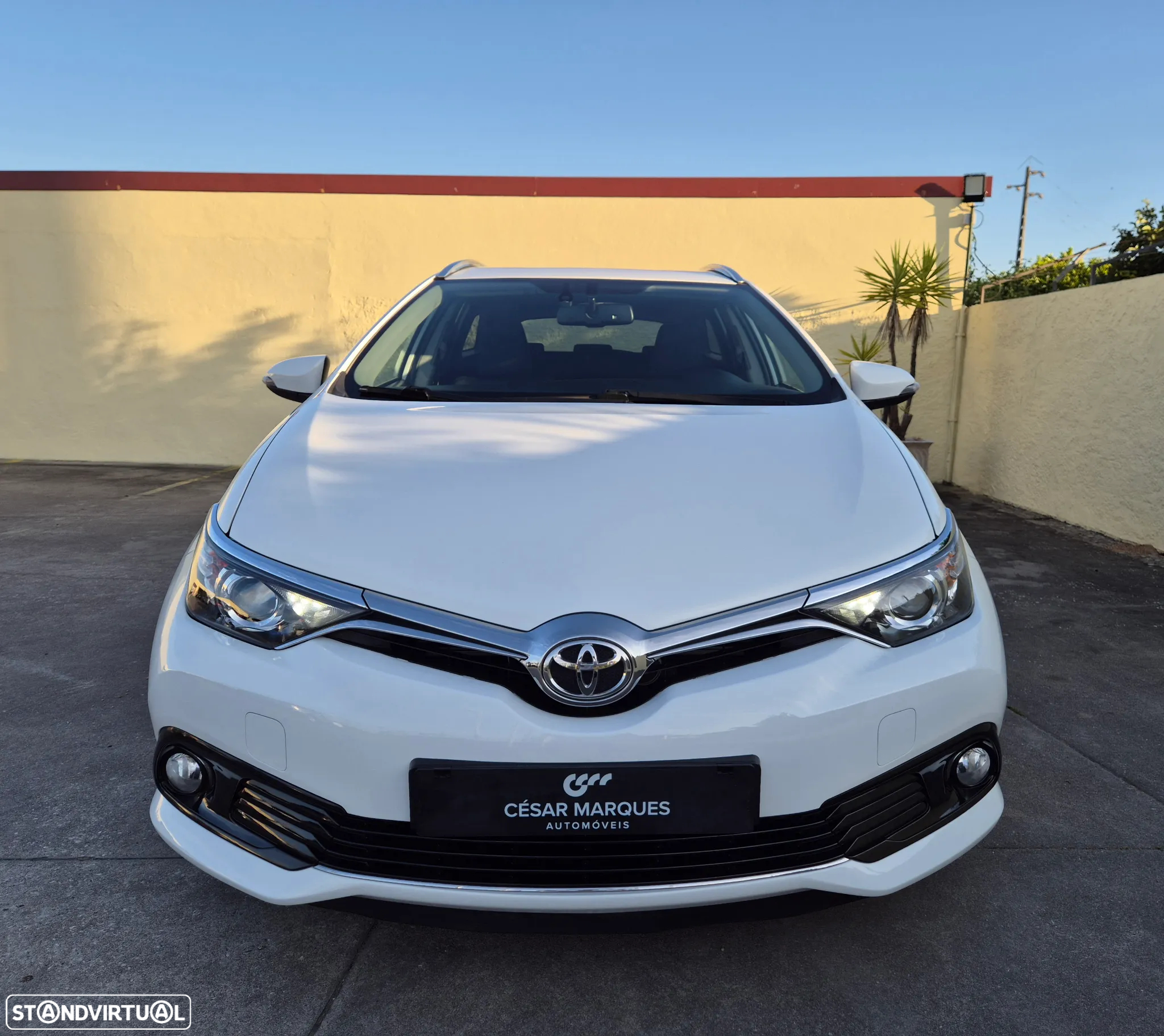 Toyota Auris Touring Sports 1.6 D-4D Comfort P.Techno+P.Sport - 12
