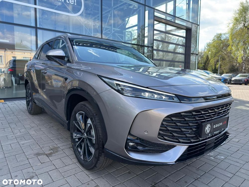 MG HS Hybrid+ - 10