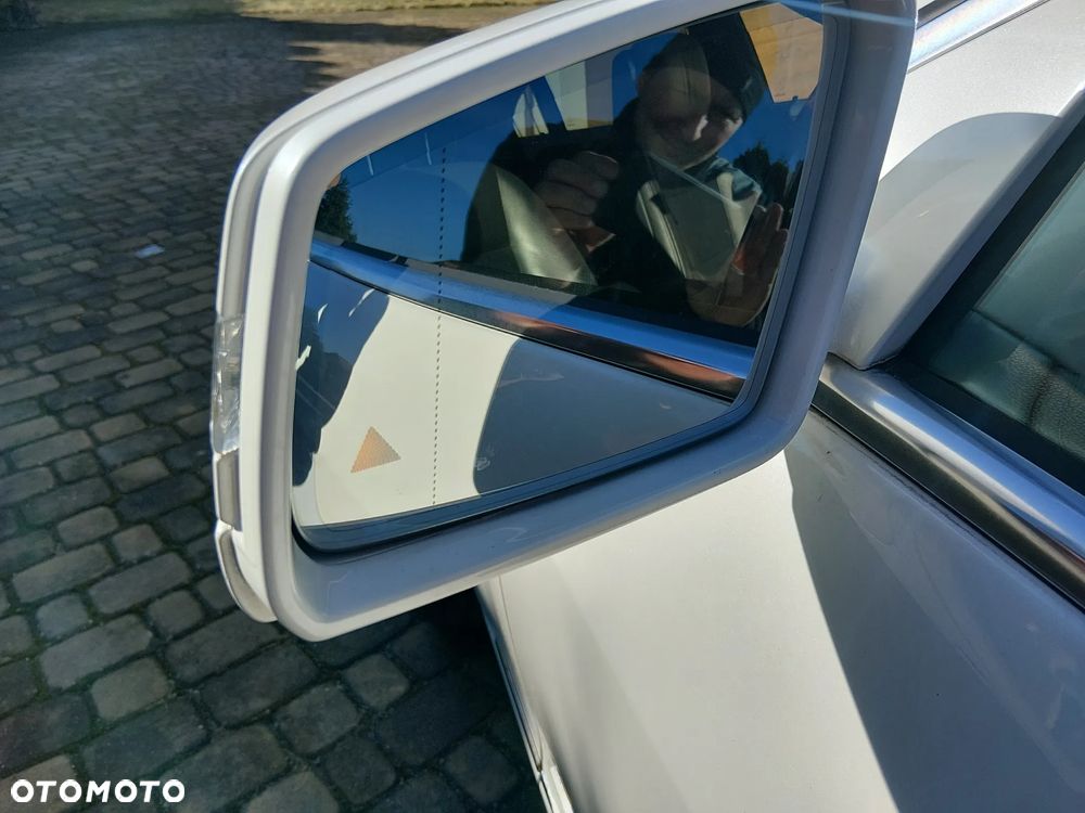 Mercedes-Benz Klasa S 500 L 4Matic 7G-TRONIC - 23