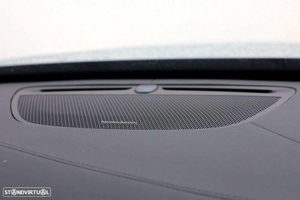 Volvo XC 90 2.0 T8 PHEV Plus Dark AWD - 34