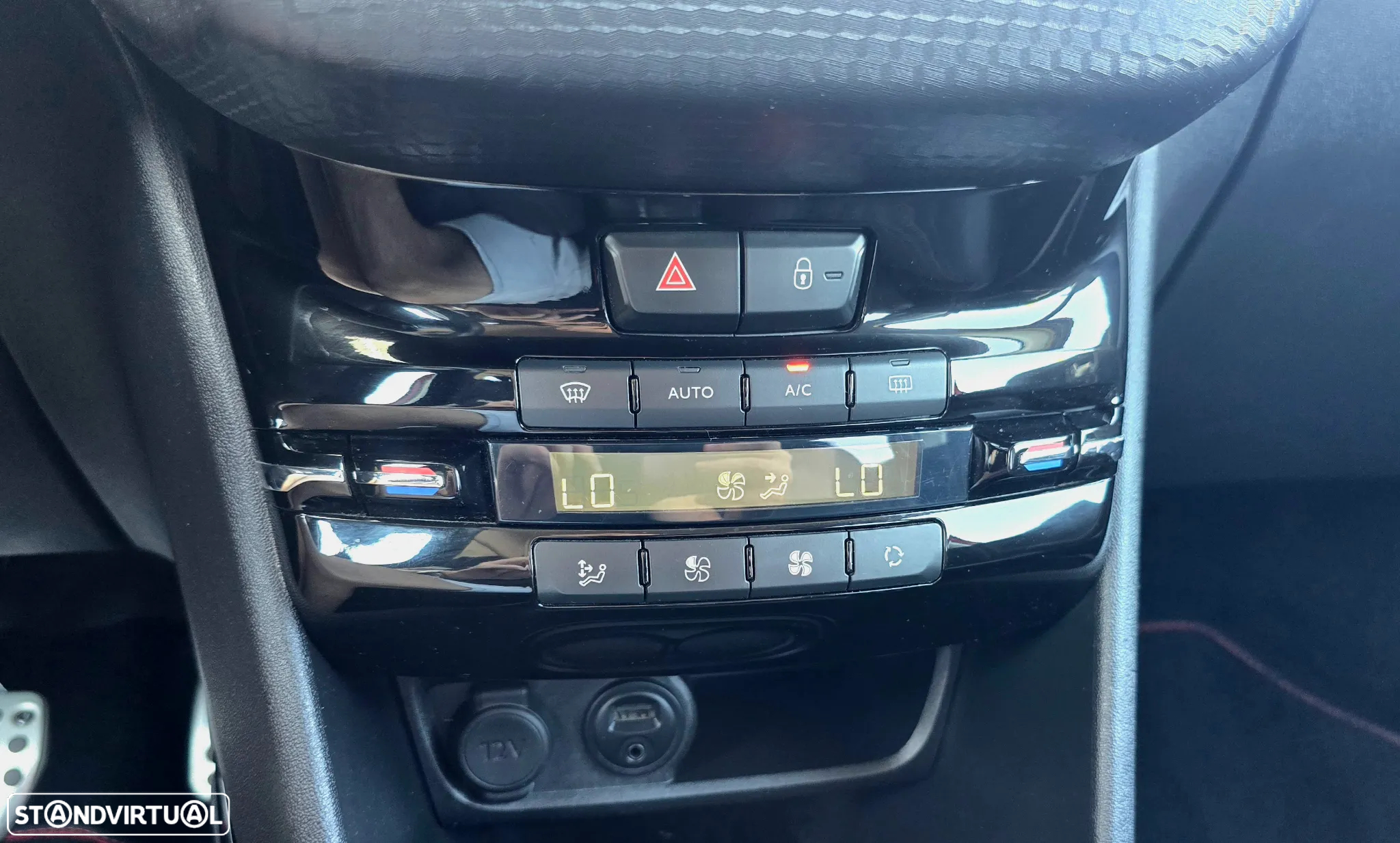 Peugeot 2008 1.2 PureTech GT Line - 11
