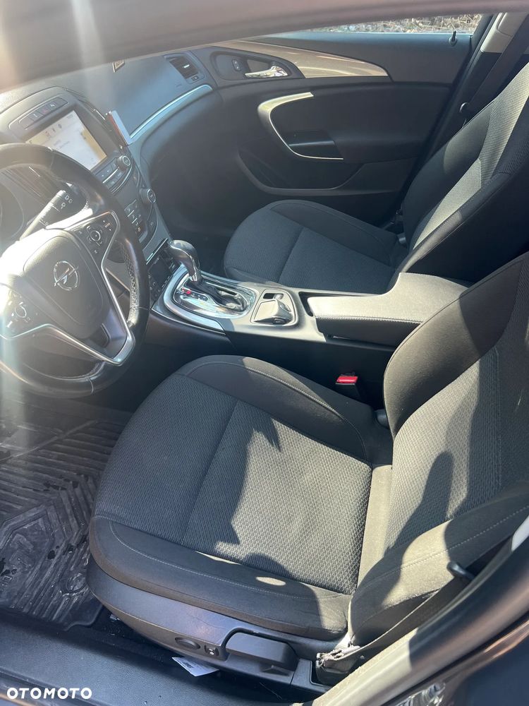 Opel Insignia - 8