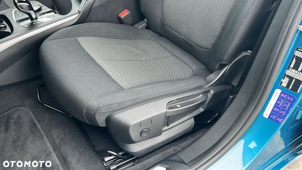 BMW Seria 1 118i Advantage - 18