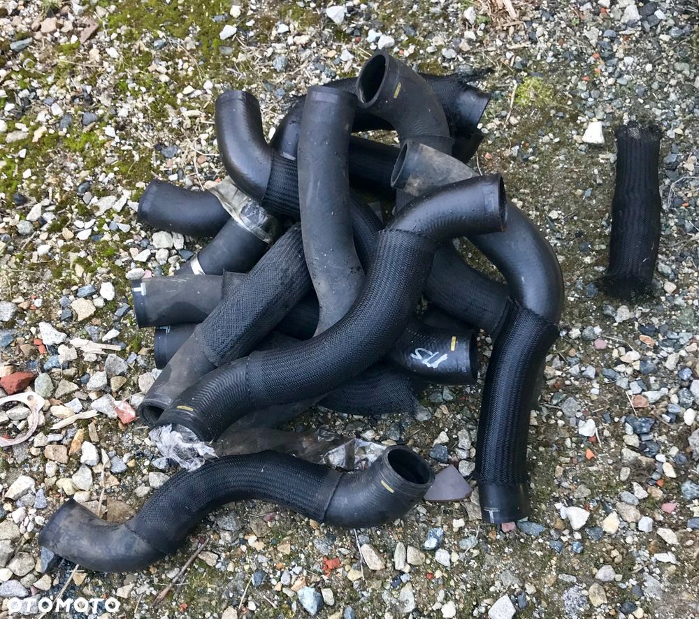 Mazda 5 CR 2005/2010r wybierak biegów lewarek biegów 1.8 2.0 benzyna i 2.0 diesel połoś lewą lub prawą amortyzator piasta wachacz chłodnica intercoolera Intercoler powietrza Trójnik wlewka króciec chłodnicy wody Chlodnica płynu Intercooler zbiornik spryskiwaczy - 17