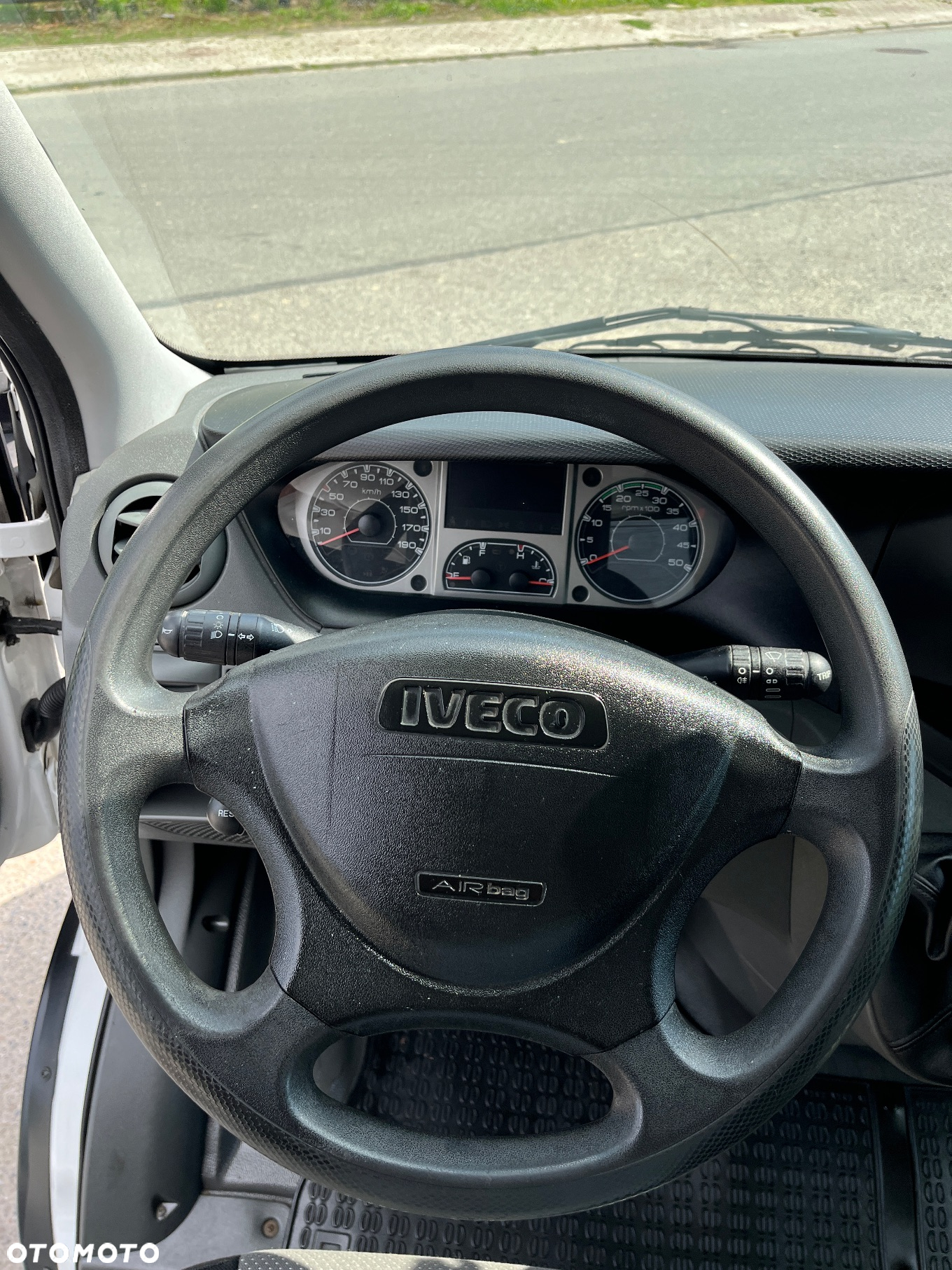 Iveco Daily - 12