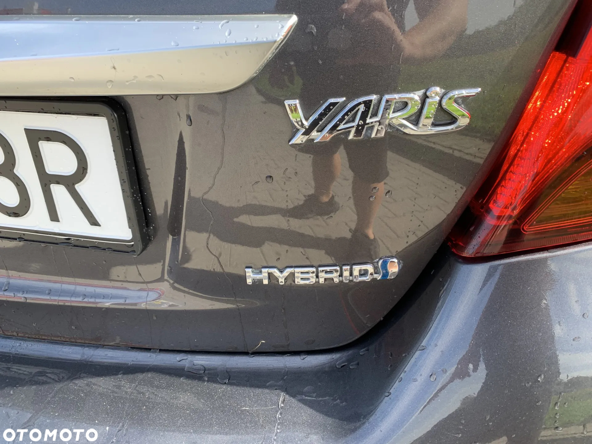 Toyota Yaris Hybrid 100 Active EU6 - 13