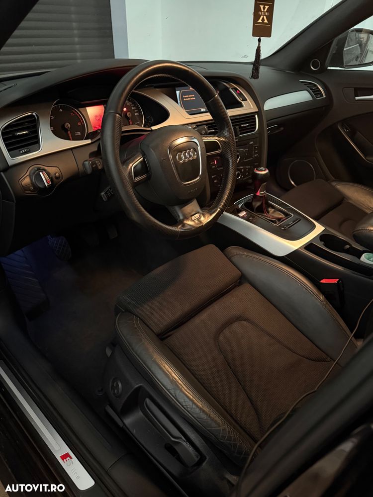 Audi A4 Avant 2.0 TDI - 8