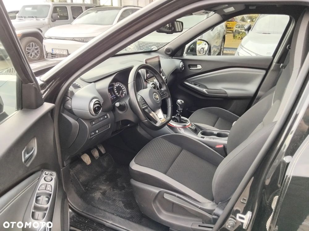 Nissan Juke 1.0 DIG-T N-Connecta - 19