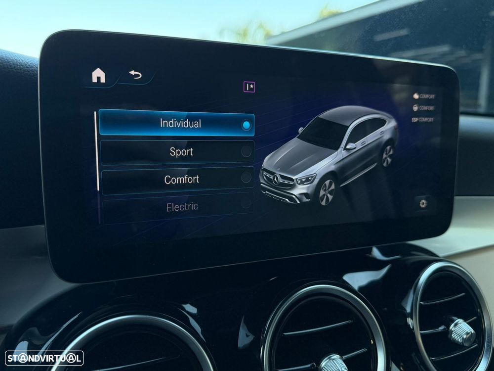 Mercedes-Benz GLC 300 de Coupé 4Matic - 57