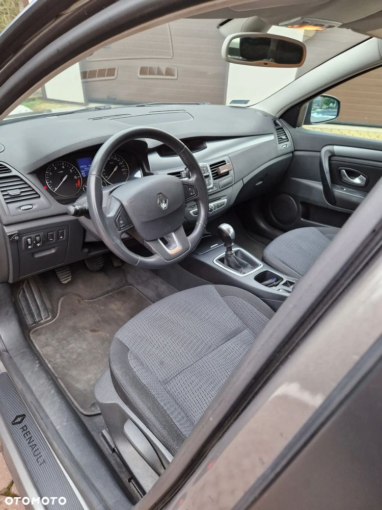 Renault Laguna 2.0 Authentique - 9