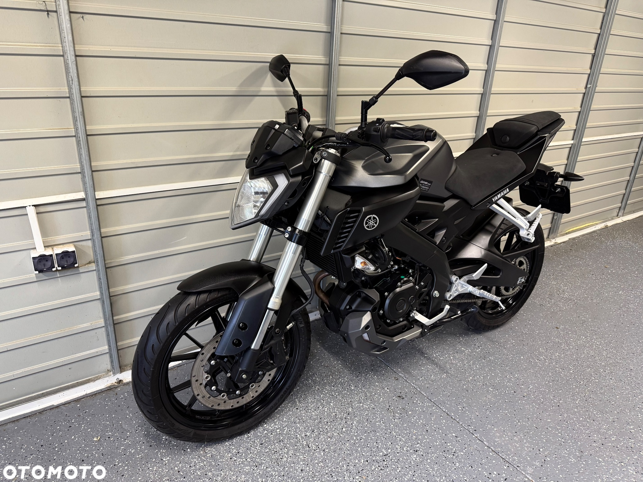 Yamaha MT - 8