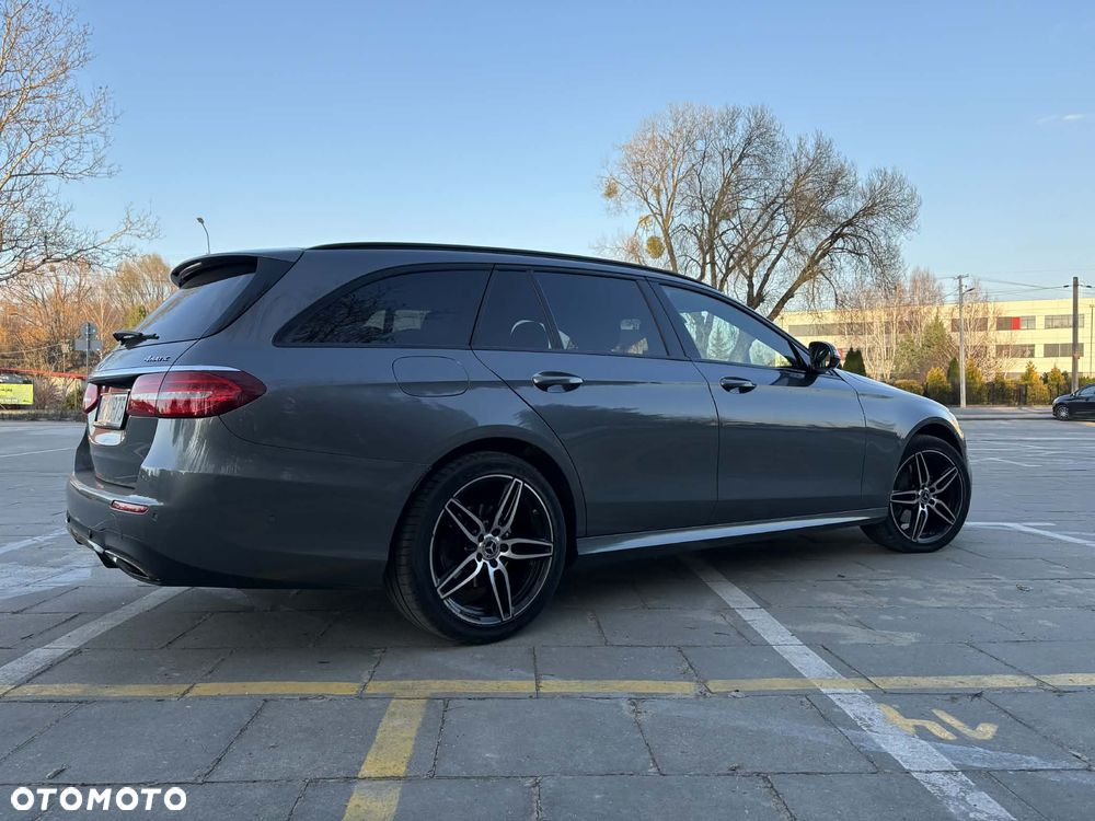 Mercedes-Benz Klasa E 200 4-Matic 9G-TRONIC - 4