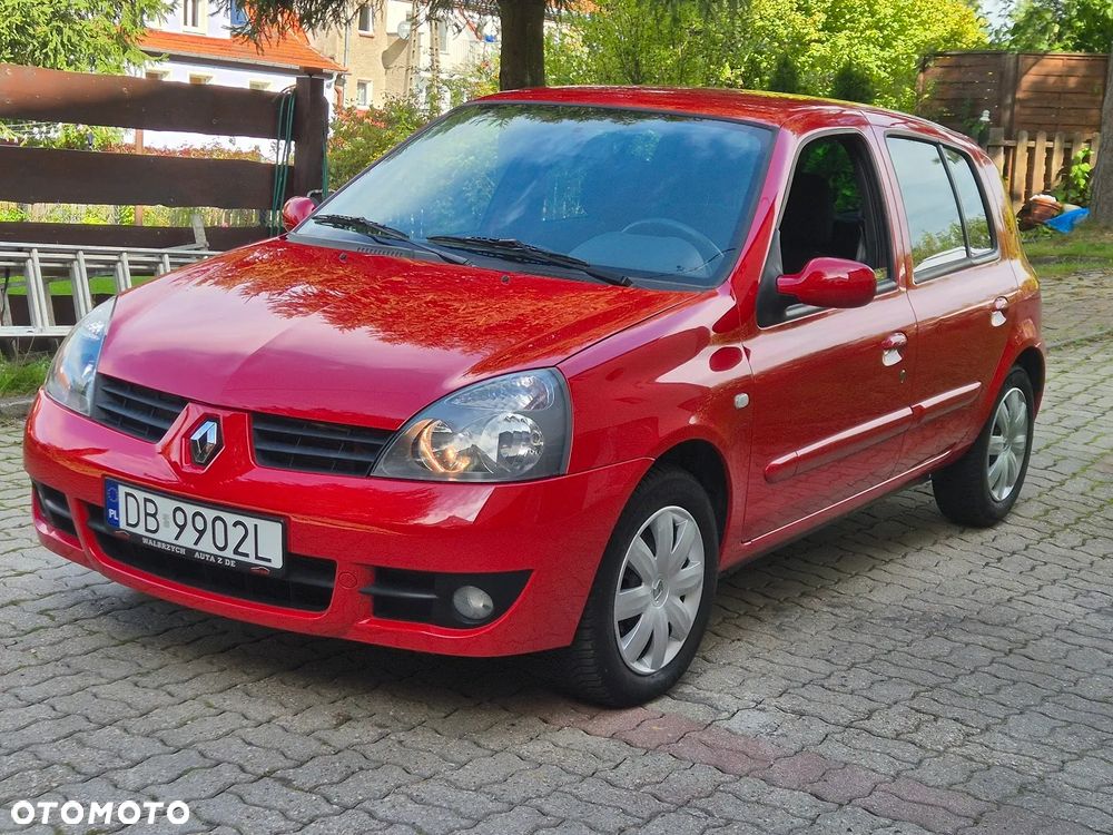 Renault Clio - 9
