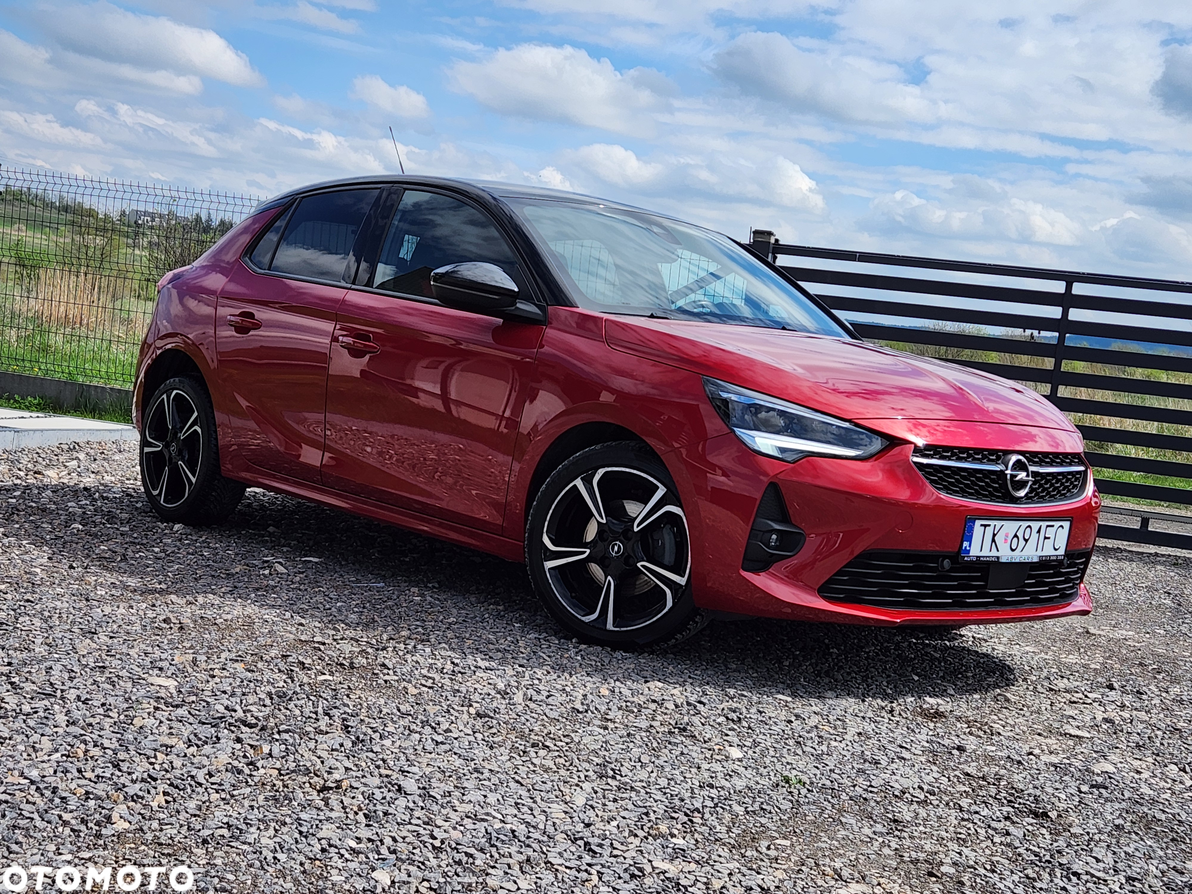Opel Corsa 1.2 Direct Injection Turbo Start/Stop GS - 26