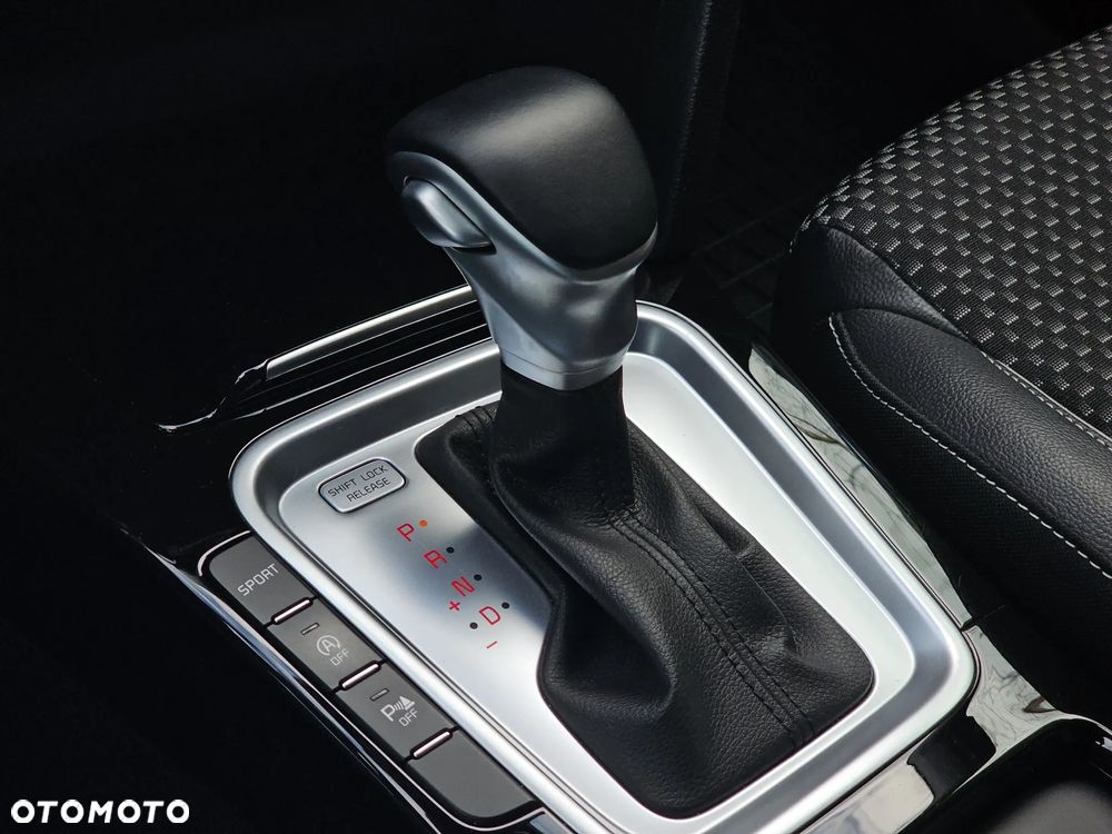 Kia XCeed 1.4 T-GDI L DCT - 30